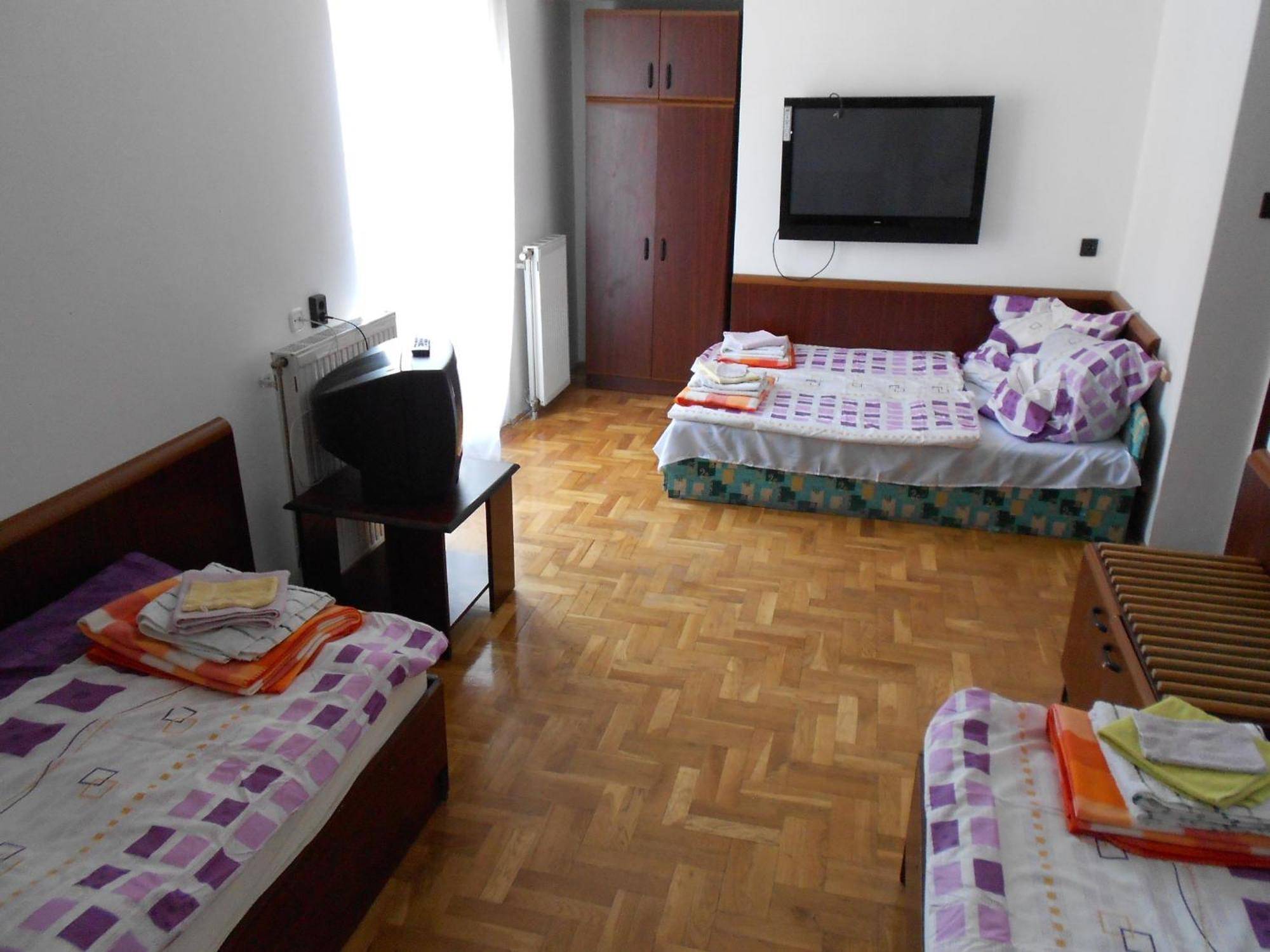Peregrino Panzio Bed and Breakfast Budaörs Δωμάτιο φωτογραφία