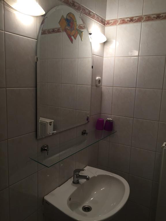 Peregrino Panzio Bed and Breakfast Budaörs Εξωτερικό φωτογραφία