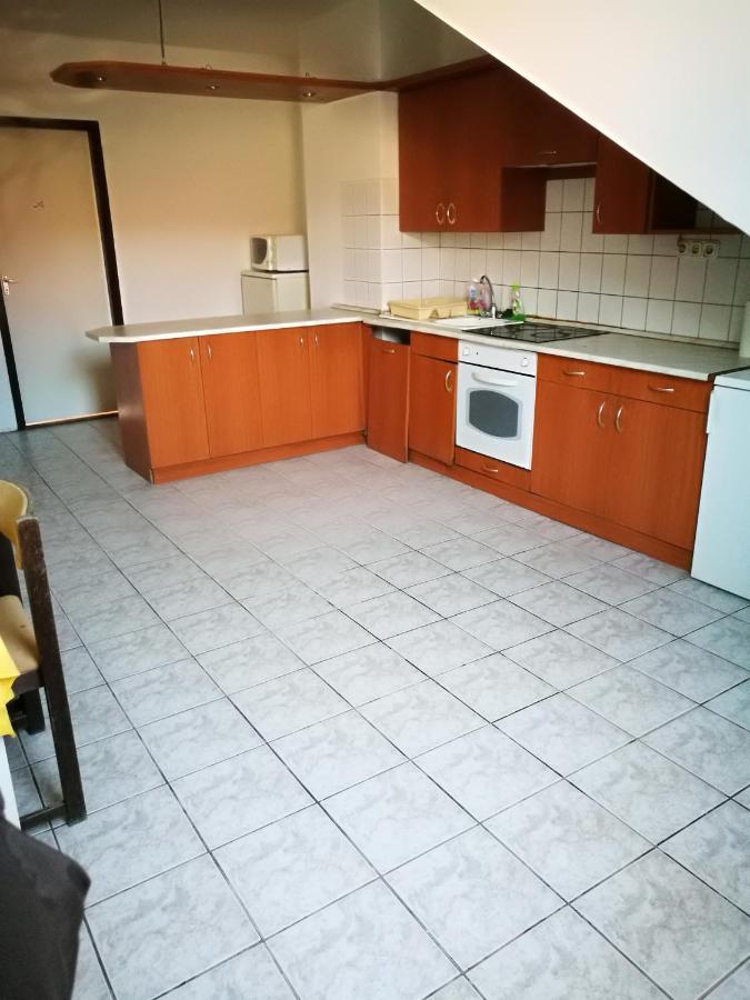 Peregrino Panzio Bed and Breakfast Budaörs Εξωτερικό φωτογραφία